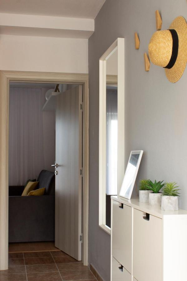 באר Laurel Apartments מראה חיצוני תמונה